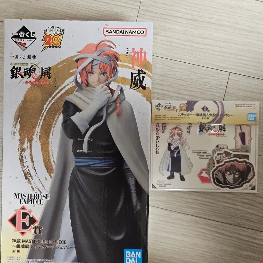 [BUNJANG] Gintama 20th Anniversary Kuji Lottery Prize E Kamui Figure &amp; Sticker Bundle / [현물] 은혼 20주년 쿠지 2탄 E상 카무이