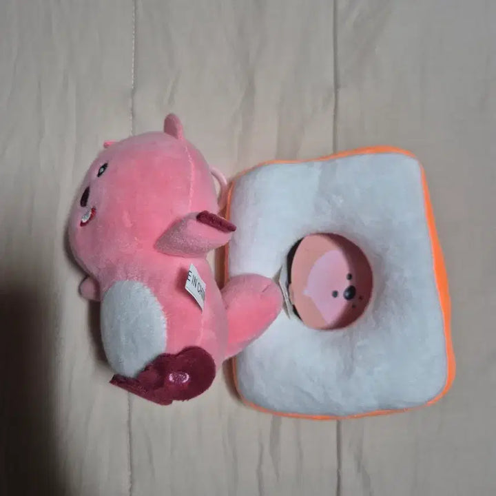 [BUNJANG] Zanmang Loopy Bread Keychain Plush / 잔망루피 식빵 키링인형 (새상품)