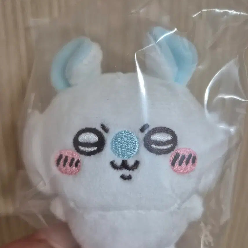 [BUNJANG] Chiikawa Momonga Seated Plush / 치이카와 먼작귀 앉은누이 모몽가