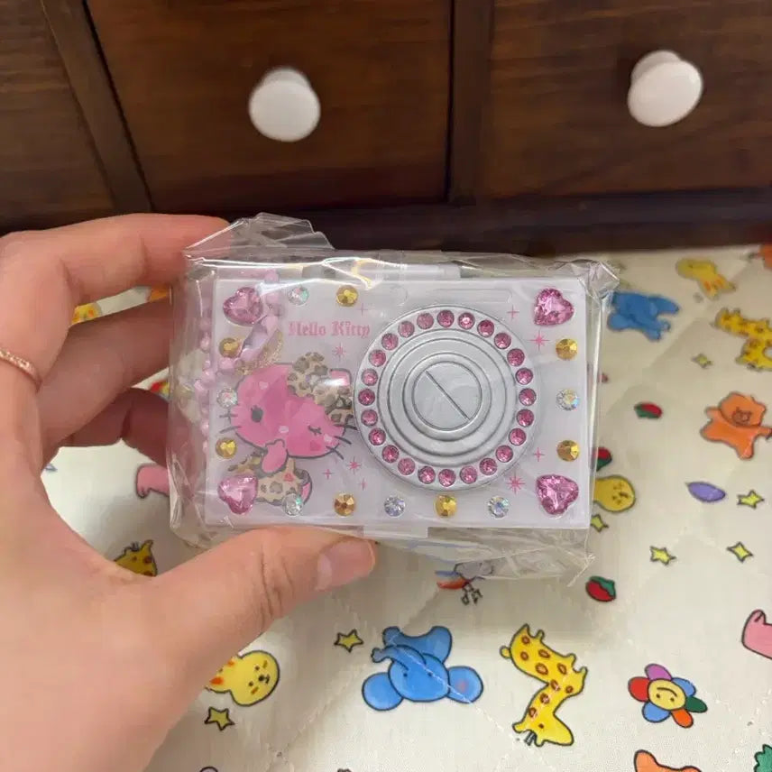 [BUNJANG] Sanrio Gyaru Camera Series Keychain Display Case / 산리오 갸루 카메라 시리즈 키링 보관함