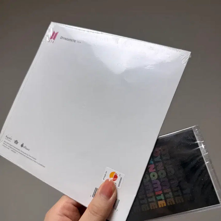 [BUNJANG] BTS Dynamite Cassette Tape &amp; LP Vinyl Bundle (Sealed) / 미개봉 방탄 BTS 다이너마이트 카세트 테이프 LP 바이닐
