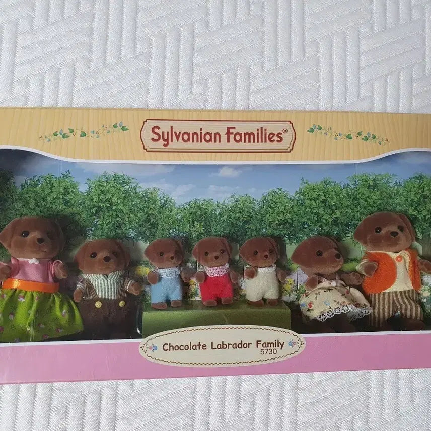[BUNJANG] Discontinued Sylvanian Families Chocolate Labrador Retriever Family Set / 단종)실바니안 초콜릿 래브라도 리트리버 가족