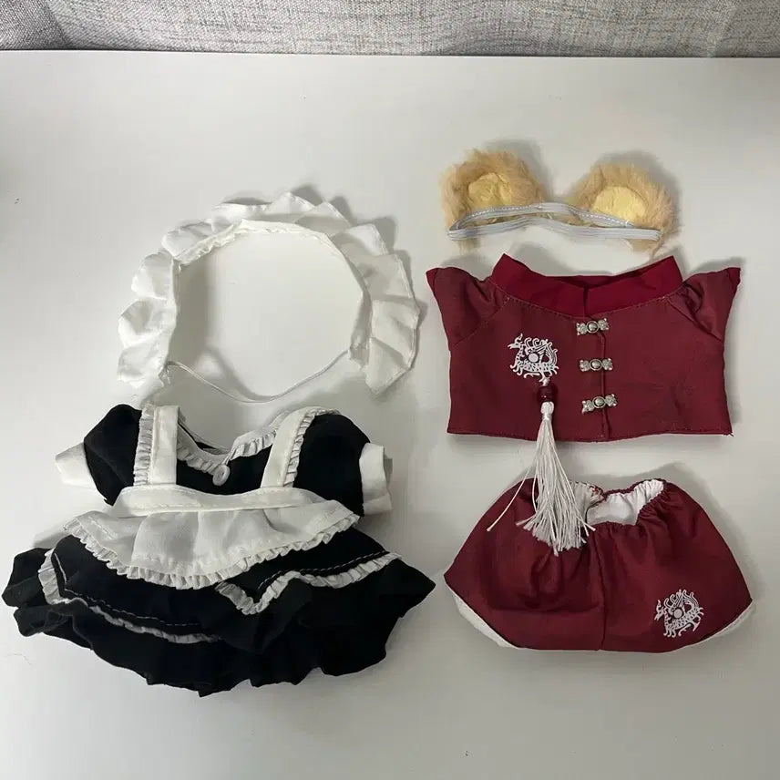[BUNJANG] Naruto Gaara 20cm Plush Doll with Outfits (No Skeleton) / 나루토 가아라 비공식 솜인형 + 인형옷 고무줄 귀 20cm 뼈대없음