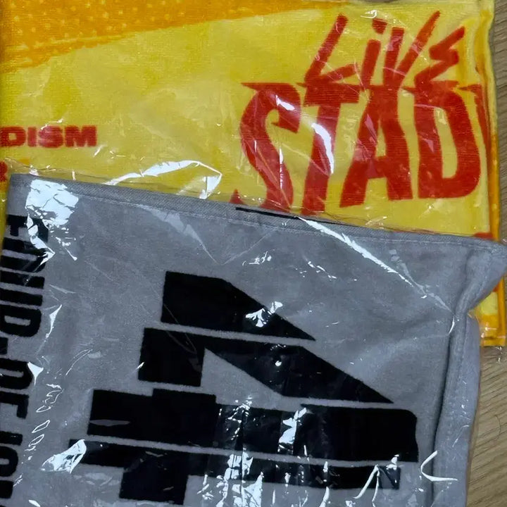 [BUNJANG] Official Higedan Official Goods Stadium Towel / 히게단 젶 스타디움 타월