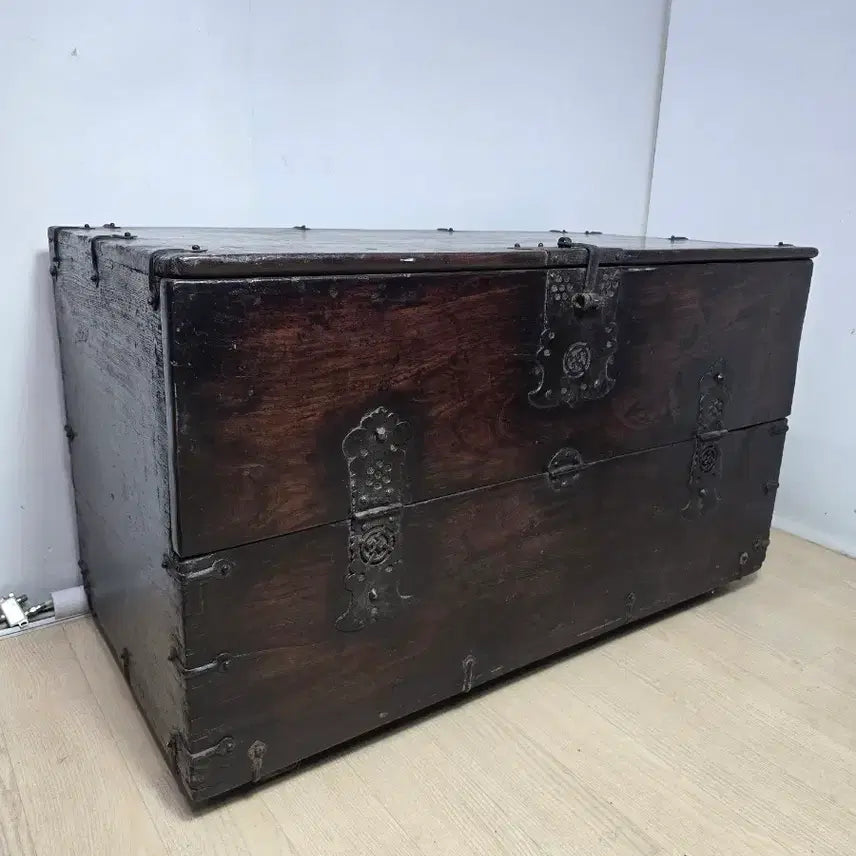 [BUNJANG] Korean Traditional Gagu Bandaji Chest / 전통 고가구 반닫이