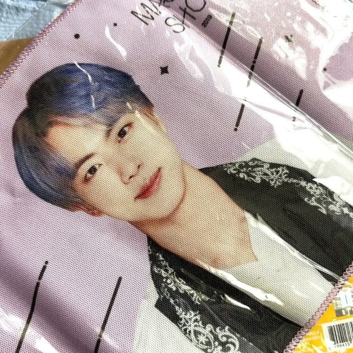 [BUNJANG] BTS Magic Shop Flag Image Jin (Sealed) / 방탄 BTS 매직샵 굿즈 플래그 이미지 진Jin 미개봉