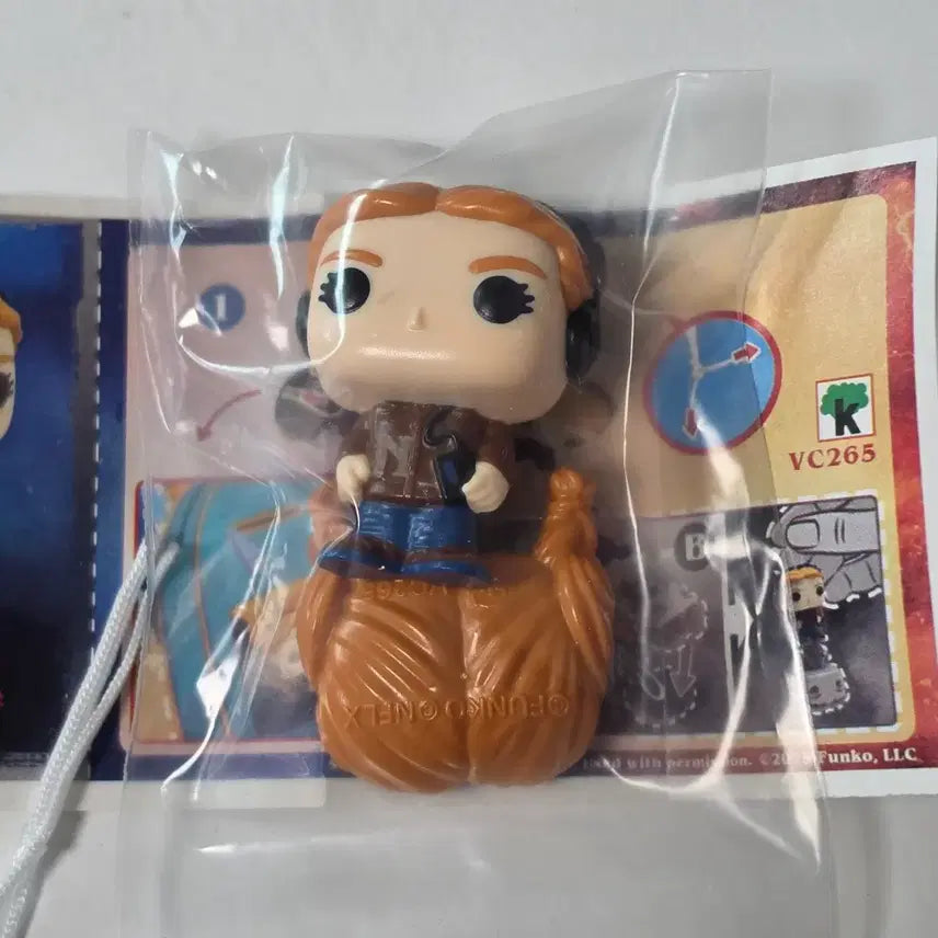 [BUNJANG] Stranger Things Kinder Joy Max Unused New Product / 기묘한 이야기 스띵 킨더조이 맥스 미사용 새제품