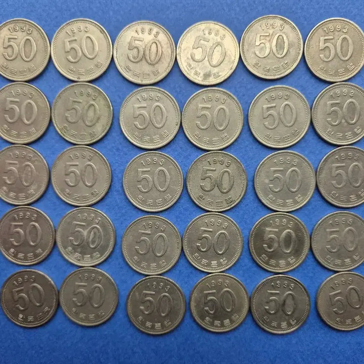 [BUNJANG] 1993 50 Won Used Coins (30 Pieces) / 1993년 50원 사용제 동전 30개 -2-