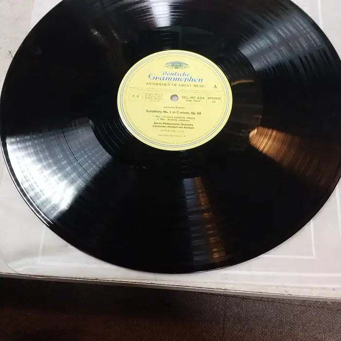[BUNJANG] Deutsche Grammophon Brahms Symphony No. 1 Karajan Berlin Philharmonic LP Record (1987) / 민트급 엘피/클래식 - 브람스 교향곡 제1번 카라얀, 베를린 필