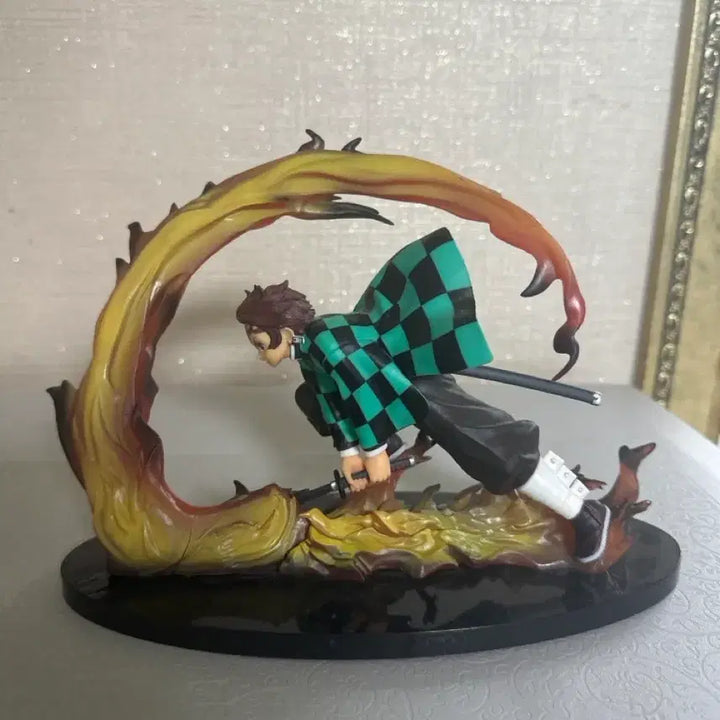 [BUNJANG] Demon Slayer Tanjiro Kamado Figure / 탄지로 피규어