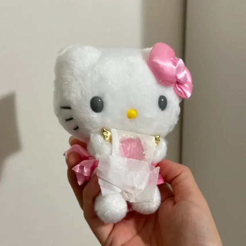[BUNJANG] Sanrio Kitty Heart Wand Charm Mascot / 산리오 하트 백참 요술봉 키티 마스코트 새상품