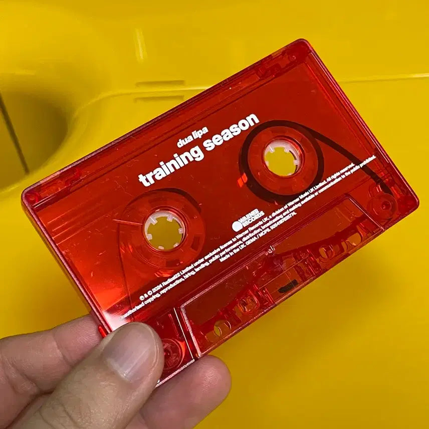 [BUNJANG] Dua Lipa Training Season Single Red Cassette / 두아 리파 Training Season 싱글 레드 카세트