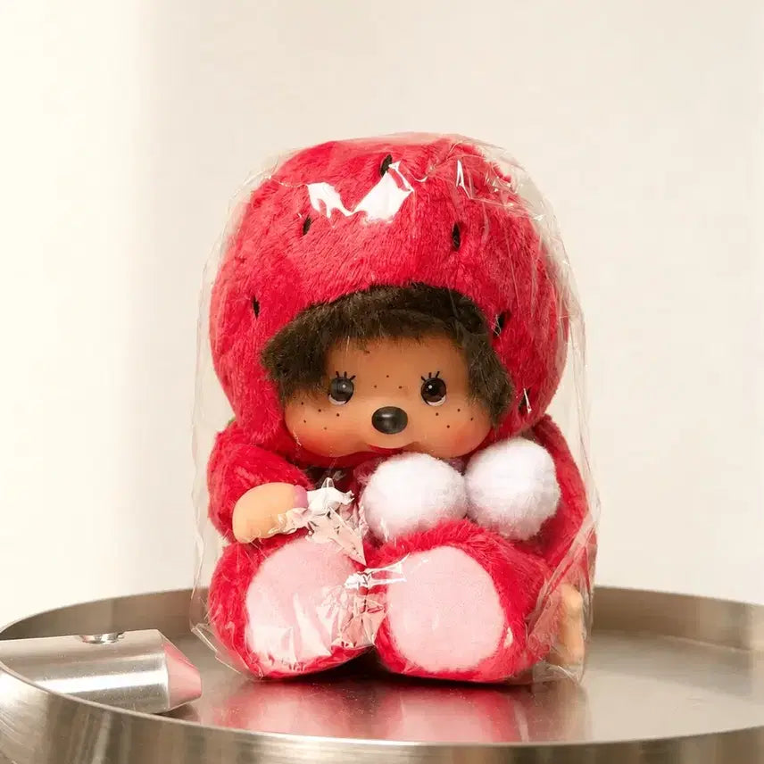 [BUNJANG] Ichigo Strawberry Monchhichi Plush Doll / 이치고 딸기 몬치치 정품 새상품