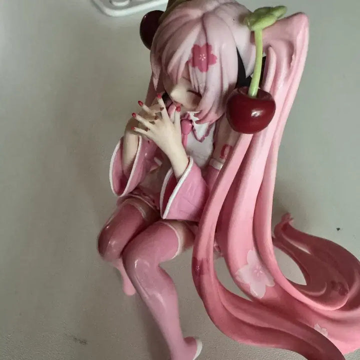 [BUNJANG] 2023 Sakura Miku Noodle Stopper Figure &