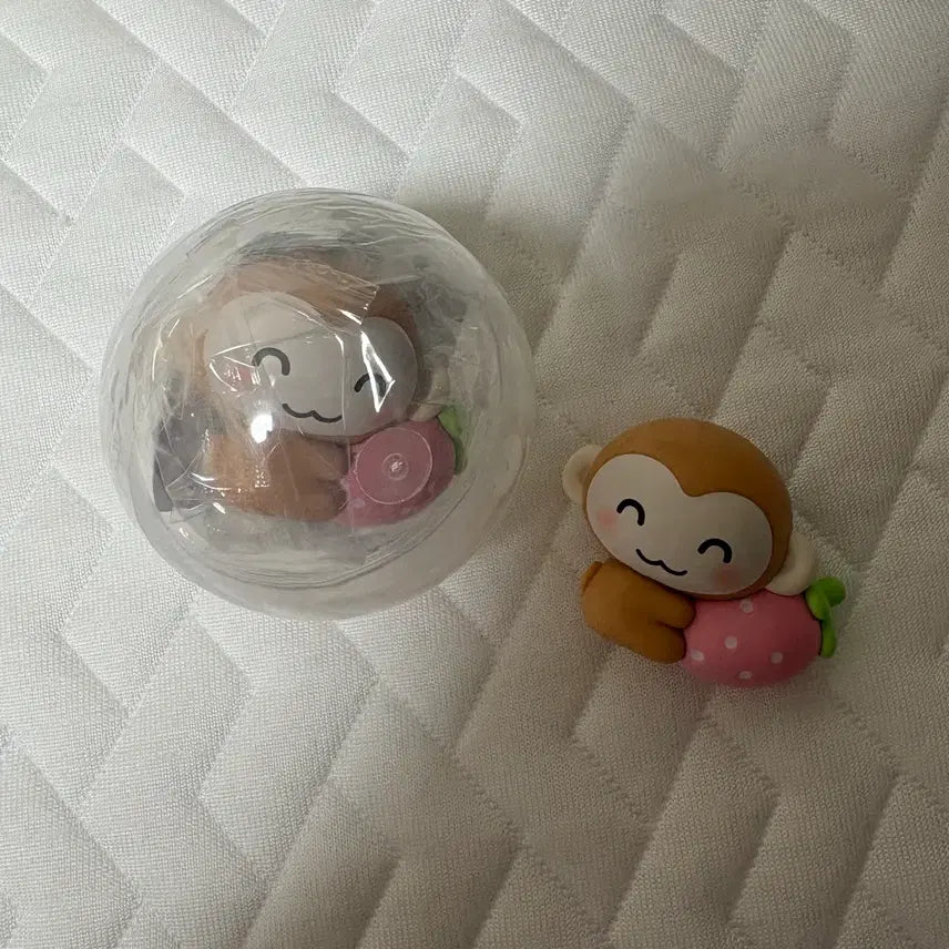 [BUNJANG] Pinky&amp;Rin Gacha Figure Potato Monkey Strawberry / 핑루 가챠 피규어 감자숭이 딸기 미개봍