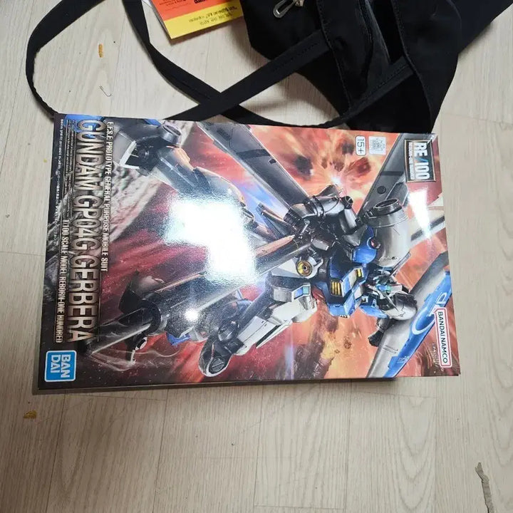 [BUNJANG] Bandai RE/100 Gundam GP04G Gerbera Model Kit / RE/100 건담 GP04G 가베라 택포