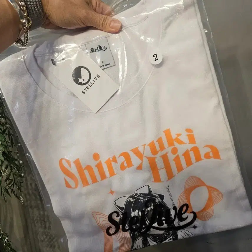 [BUNJANG] Stellive Shirayuki Hina Short-Sleeved T-Shirt White / 주말특가 스텔라이브 시라유키 히나 반팔 티셔츠 화이트