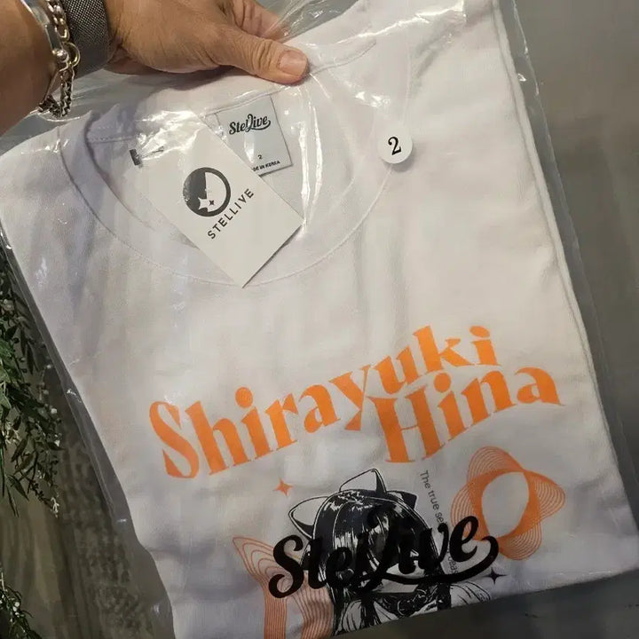 [BUNJANG] Stellive Shirayuki Hina Short-Sleeved T-Shirt White / 주말특가 스텔라이브 시라유키 히나 반팔 티셔츠 화이트