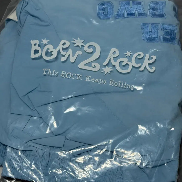 [BUNJANG] QWER 2nd Anniversary Popup Jersey Windbreaker / QWER 2주년 팝업 의류 Jersey 져지 바람막이