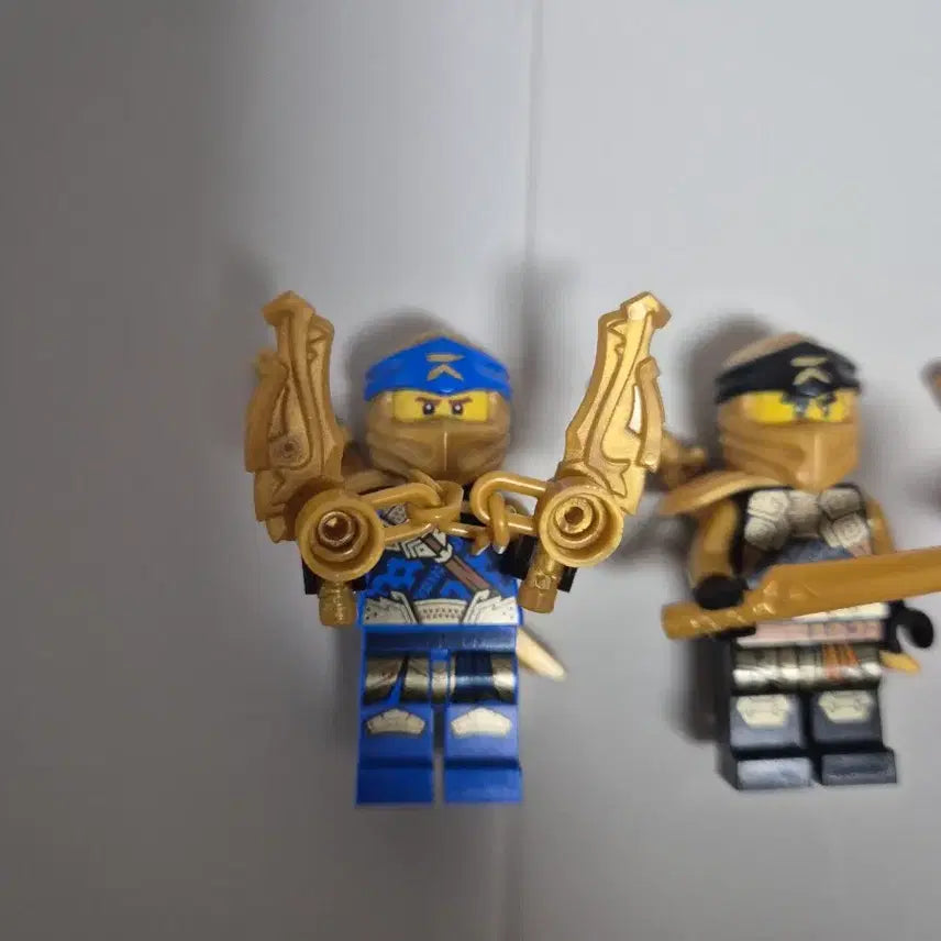 [BUNJANG] LEGO Ninjago Crystalized Minifigure 4-Piece Bundle Set / 레고 닌자고 어둠의 크리스탈 미니피규어 4종 일괄