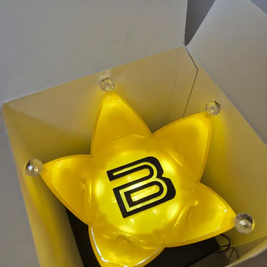 [BUNJANG] BIGBANG Official Lightstick Version 4 / 뱅봉 버전 4 급처