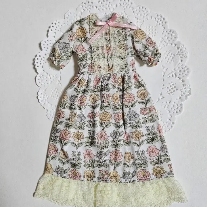 [BUNJANG] Doll Size Lovely Dress / 제니인형 싸이즈 러블리 원피스 새상품