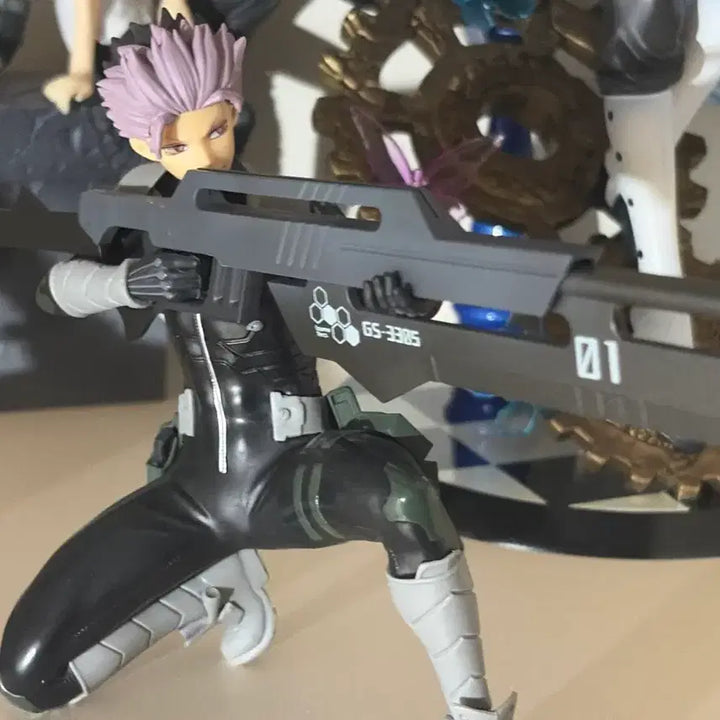 [BUNJANG] Kaiju No. 8 Narumi Cam Figure / 괴수 8호 나루미 바이브레이션