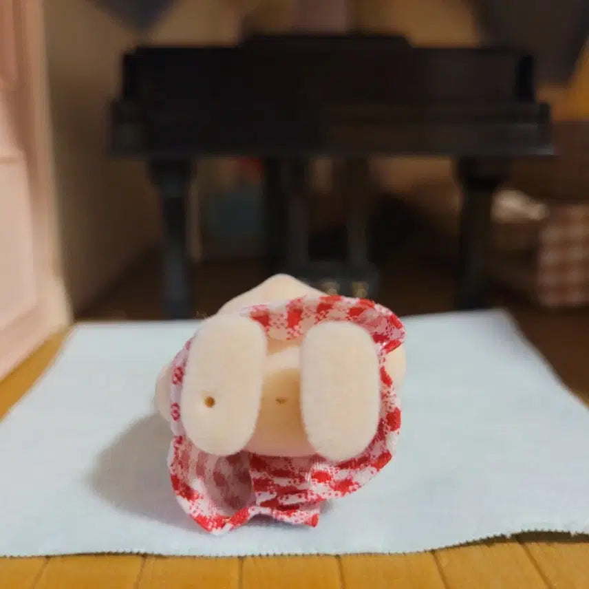 [BUNJANG] Sylvanian Families Old Rabbit Standing / 실바니안 올드 토끼 직립