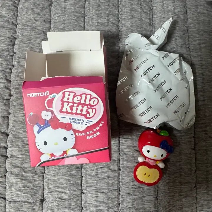 [BUNJANG] Hello Kitty Apple Hipper Pink Outfit &amp; Navy Ribbon / [할인] 헬로키티 사과 히퍼
