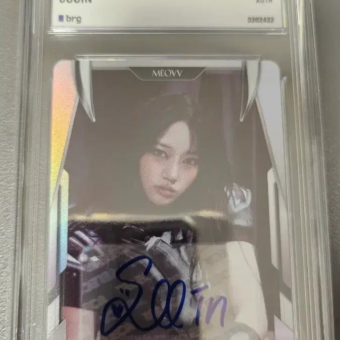 [BUNJANG] Teresa Mayao Autographed Graded Card / 테레카 미야오 수인 오토그래프 친필사인 등급카드 등카 팝니다.