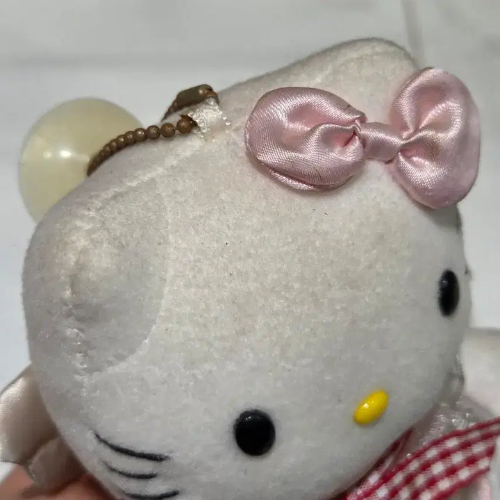 [BUNJANG] 2000s Angel Hello Kitty Mascot Doll Keychain / 2000년 고전 엔젤 헬로키티 마스코트 인형 고전키티인형 키링 산리오 엔젤키티