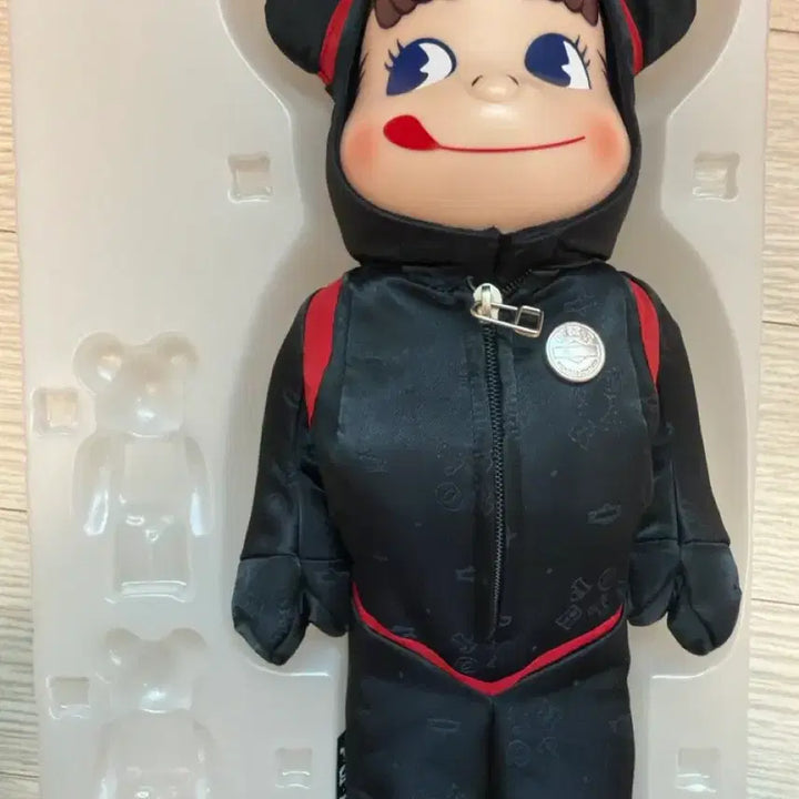 [BUNJANG] BE@RBRICK x PORTER Peko-chan 400% Figure / 베어브릭 x 포터 페코짱 400% 단독