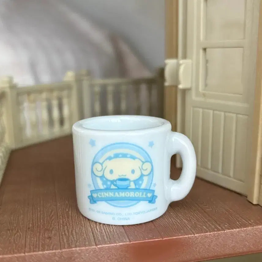 [BUNJANG] Sanrio Cinnamoroll Mini Mug Cup / 고전 산리오 시나모롤 카푸치노 미니 머그컵