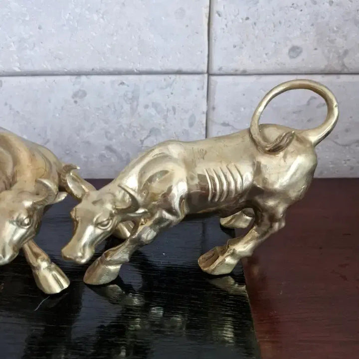 [BUNJANG] Bronze Bull Statues (Set of 2) / 황소상 동브론즈 장식품 두마리세트