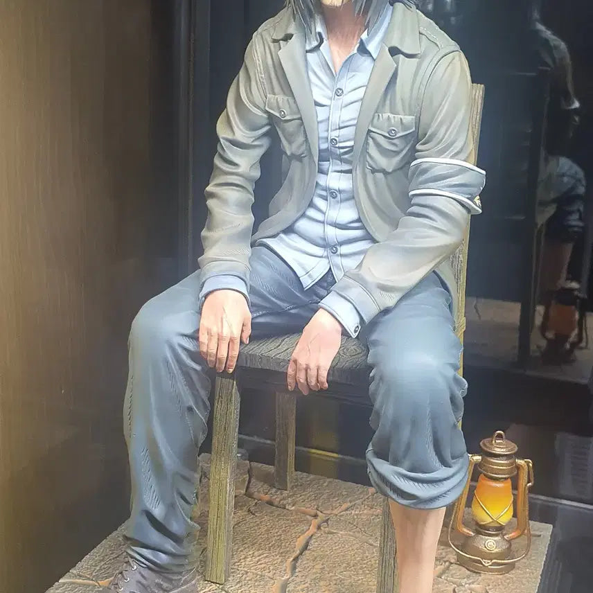 [BUNJANG] Chikara Attack on Titan Eren Yeager Resin Figure / CHIKARA 진격의 거인 레진 피규어 에렌 예거