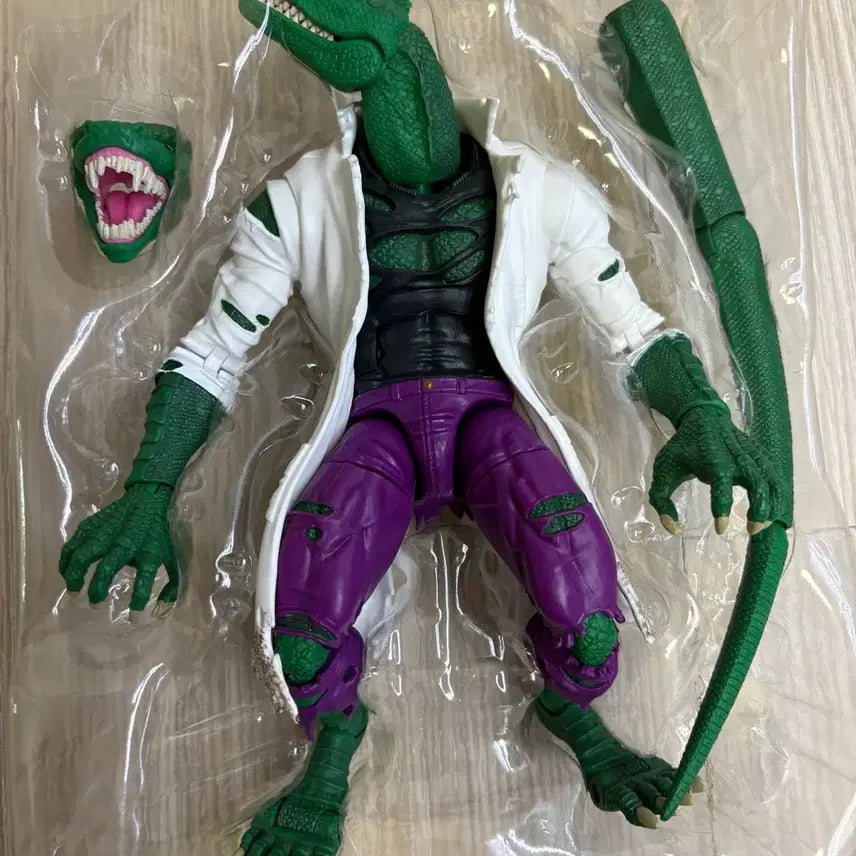 [BUNJANG] Hasbro Marvel Legends Lizardman Spider-Man Figure / 마블 레전드 리자드맨 해즈브로 스파이더맨 피규어 팝니다