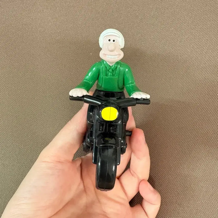 [BUNJANG] Wallace &amp; Gromit Wallace Motorcycle Figure / 월레스와그로밋 월레스 오토바이 피규어