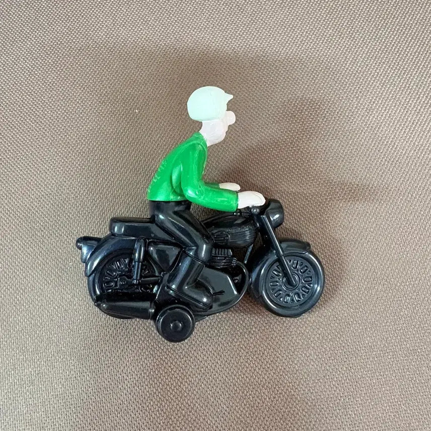 [BUNJANG] Wallace &amp; Gromit Wallace Motorcycle Figure / 월레스와그로밋 월레스 오토바이 피규어