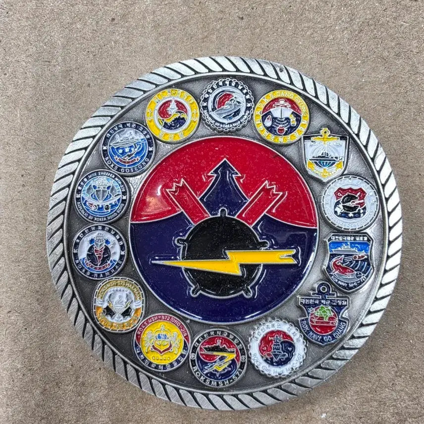 [BUNJANG] ROK Navy 52nd Mine Countermeasure Squadron Commemorative Coin / 해군52기뢰전대 기념코인 군대코인 부대코인