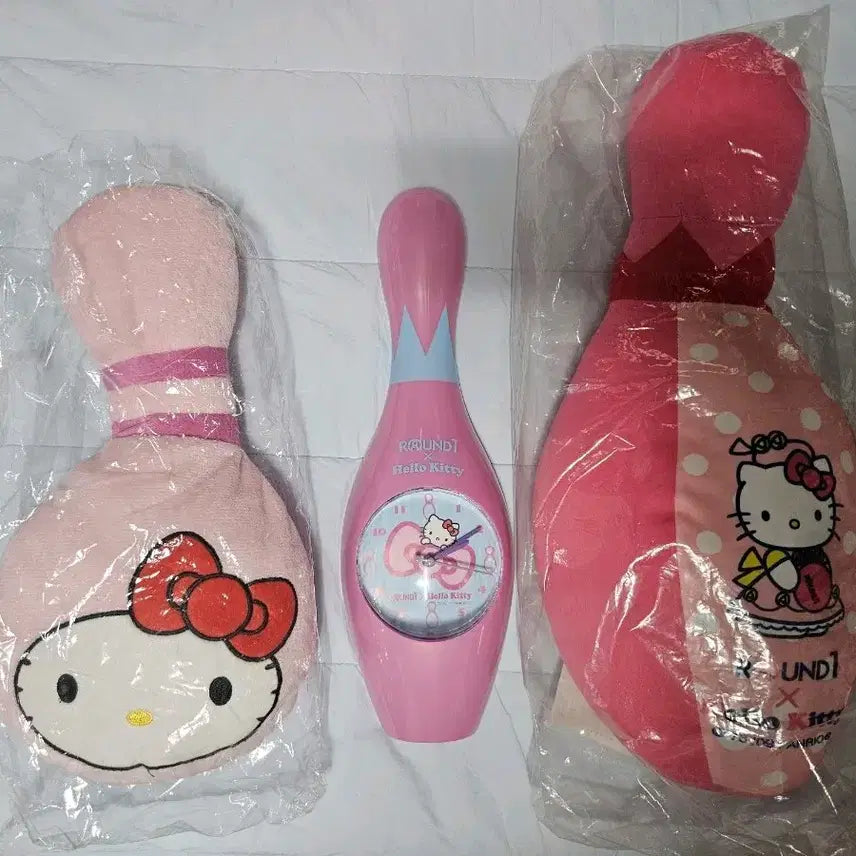 [BUNJANG] Vintage Hello Kitty Bowling Pin Set (Doll - Clock - Doll) / 고전 키티 볼링핀 세트(인형-시계-인형)