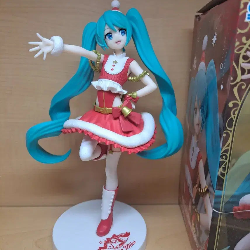 [BUNJANG] Hatsune Miku Christmas 2023 Luminasta Figure / 하츠네 미쿠 크리스마스 2023 피규어 판매