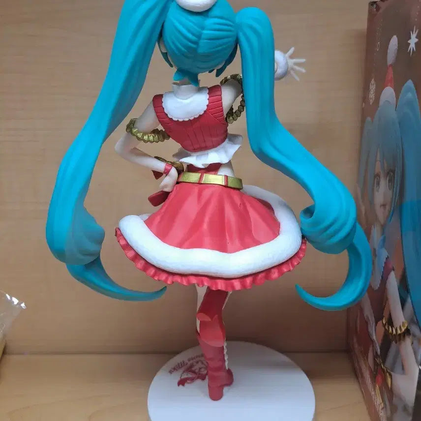 [BUNJANG] Hatsune Miku Christmas 2023 Luminasta Figure / 하츠네 미쿠 크리스마스 2023 피규어 판매