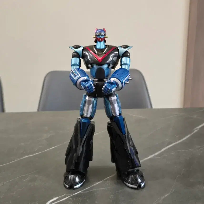 [BUNJANG] Robot Taekwon V Figure / 로보트 태권브이 피규어