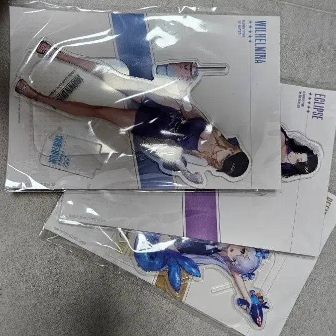 [BUNJANG] Brown Dust 2 Acrylic Stand 3 Type Bundle Set / 브라운더스트 2 아크릴 스탠드 3종 일괄