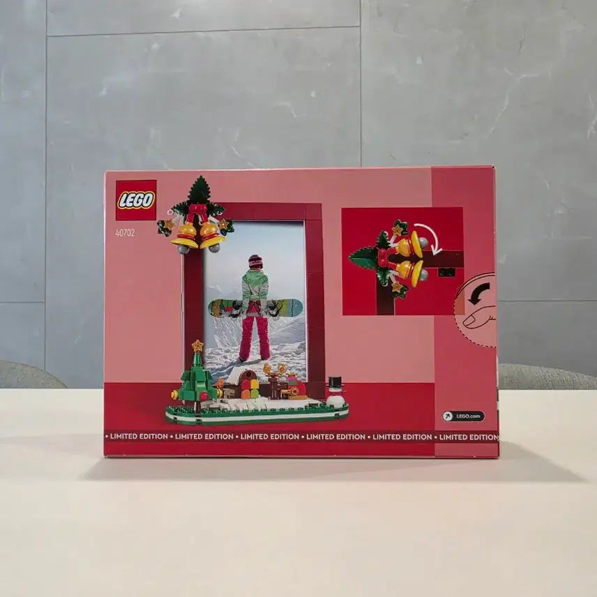 [BUNJANG] Limited Edition LEGO 40702 Christmas Frame (Sealed) / 한정판 레고 크리스마스 액자 40702 미개봉 새제품
