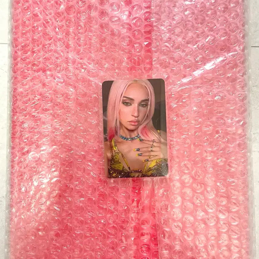 [BUNJANG] Various Artists Wild Heart Album (Sealed) + Danielle Photocard / 캣츠아이 다니엘라 사운드웨이브 특전 + 미개봉 앨범