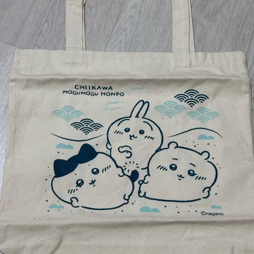 [BUNJANG] Chiikawa Mogumogu Honpo Eco Bag / 먼작귀 치이카와 모구모구 혼포 에코백