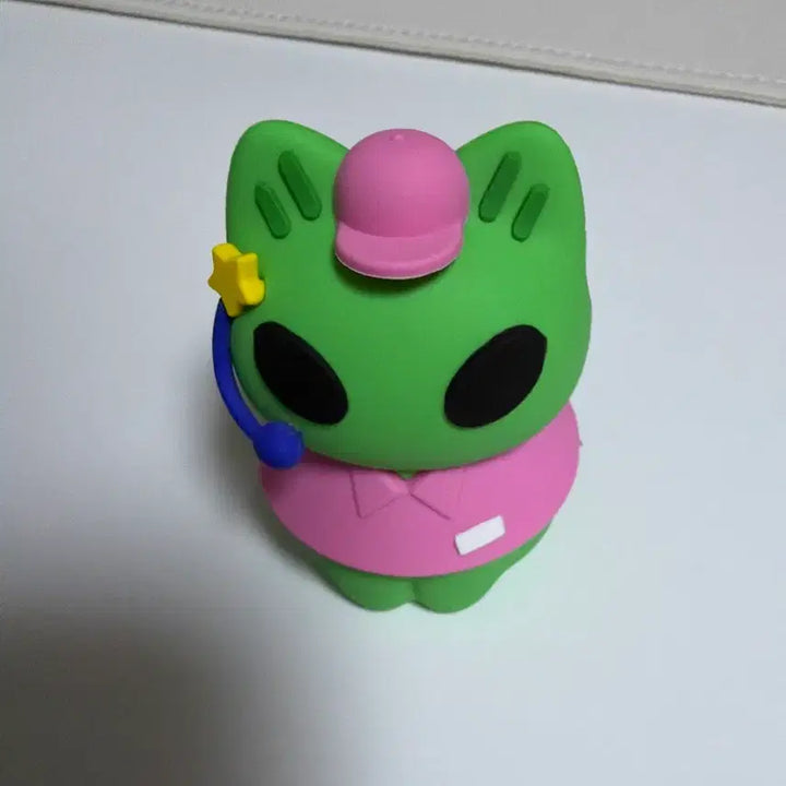 [BUNJANG] Ojaknyeo Alien Cat Figure / 왹냐 랜덤 피규어 외계인 고양이 피규어