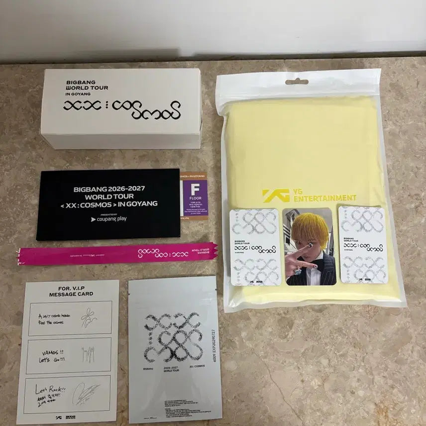 [BUNJANG] BIGBANG 20th Anniversary VIP Membership Kit + YG Raincoat Bundle Set / 빅뱅20주년 vip멤버쉽 키트+ md특전포카+YG우비 일괄 새상품 팝니다