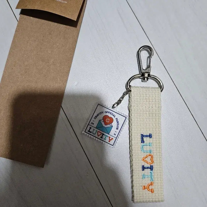 [BUNJANG] Luvity Name Tag (Split Set) / [2기분철] 러비티 네임택